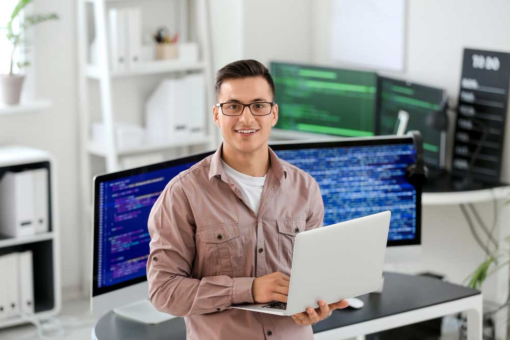 Yazılım Eğitimi Alarak Freelance Çalışma imkanı